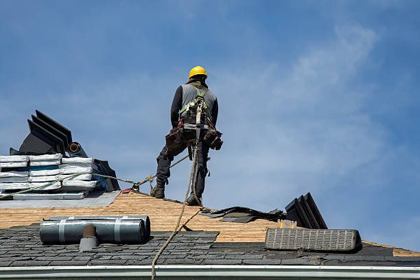 Professional Gutter Installation technician working in Almira, WA